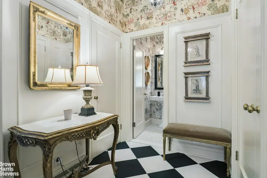 32 W 74th Street #1, Manhattan, NY 10023 - #3