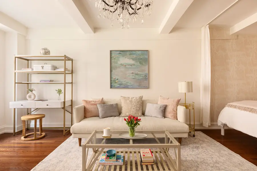 405 W 23rd Street #6I, Manhattan, NY 10011 - #2