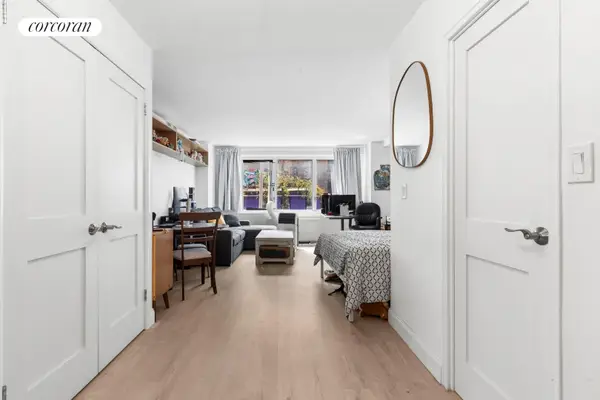 201 E 25th Street #2B, Manhattan, NY 10010