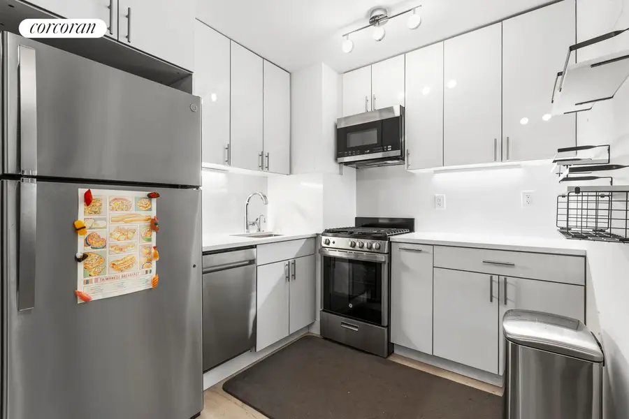 201 E 25th Street #2B, Manhattan, NY 10010 - #2