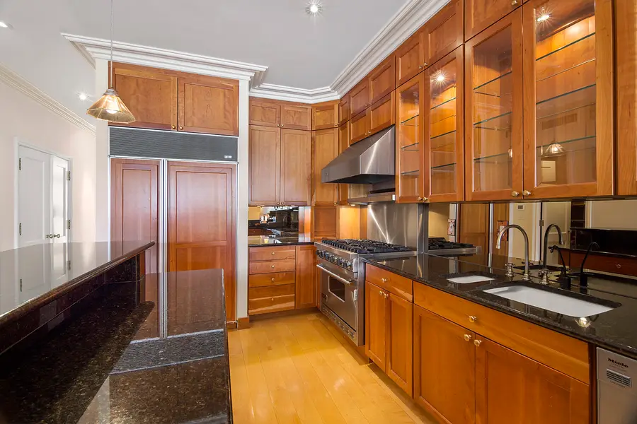 345 Greenwich Street #4B, Manhattan, NY 10013 - #3