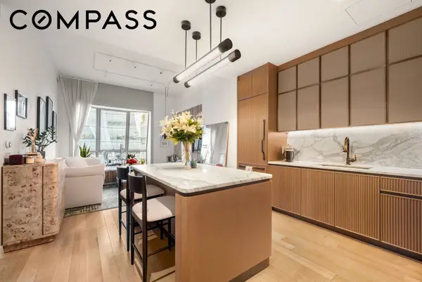 515 W 18th Street #901, Manhattan, NY 10011