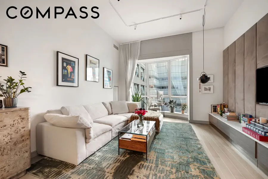 515 W 18th Street #901, Manhattan, NY 10011 - #3