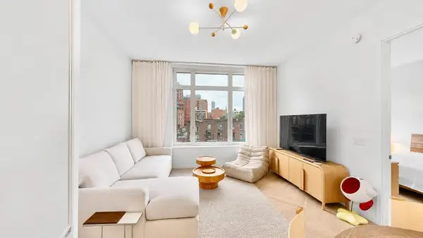 29-18 41st Avenue #5A, Queens, NY 11101