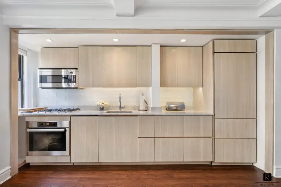333 E 53rd Street #5-B, Manhattan, NY 10022 - #3