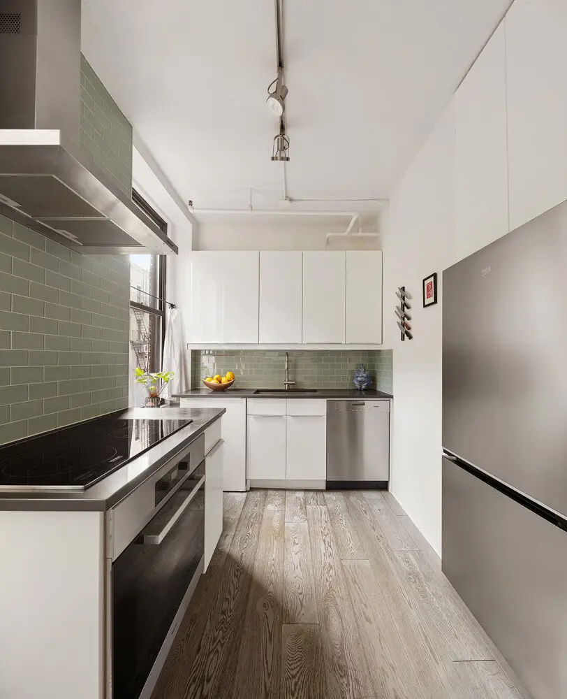 325 W 16th Street #3W, New York, NY 10011 - #3