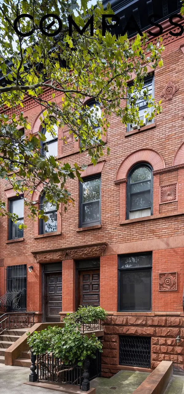 288 A Vanderbilt Avenue, Brooklyn, NY 11205