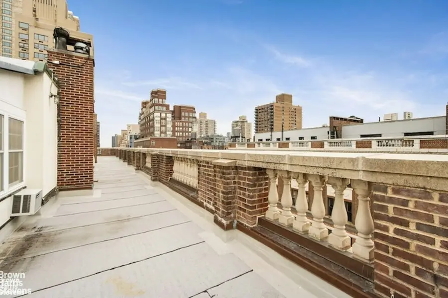 1060 Park Avenue #PHA, New York, NY 10128 - #2