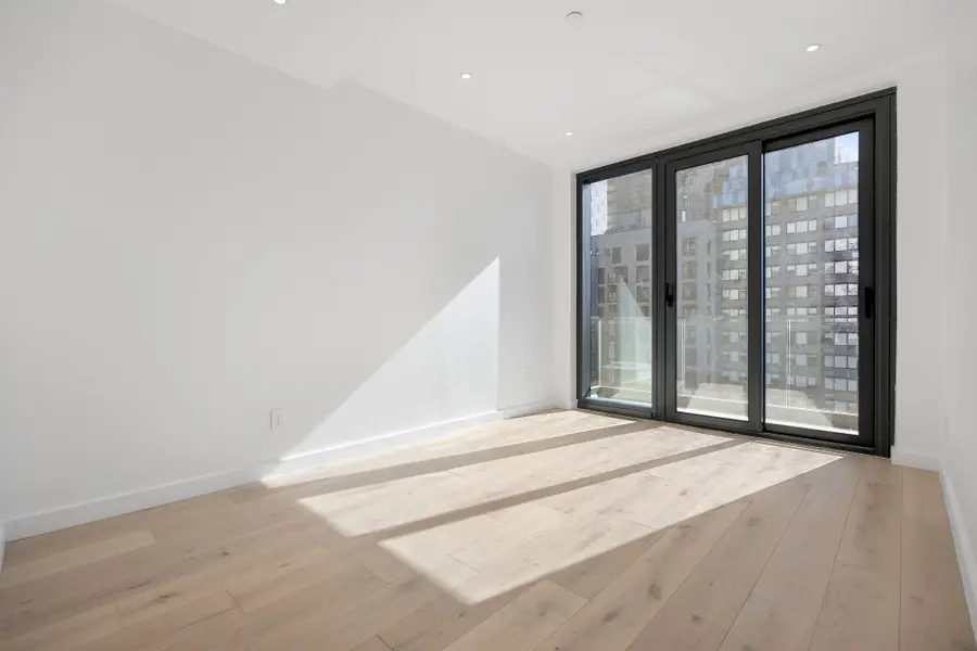 42-62 Hunter Street #12-A, Queens, NY 11101 - #3