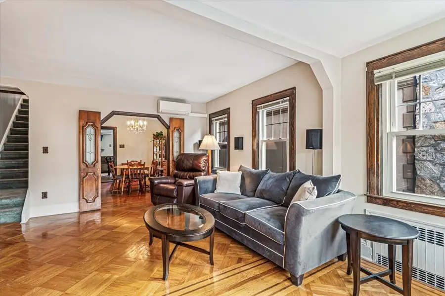 91-10 70th Avenue, Queens, NY 11375 - #3