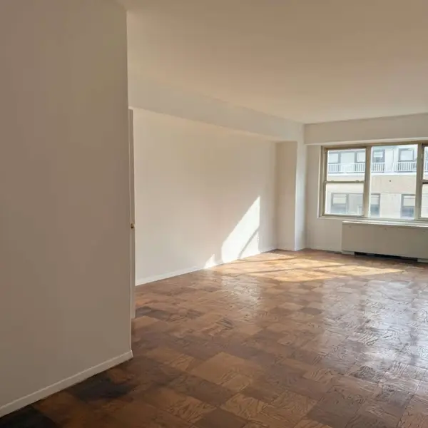 370 E 76th Street #C1406, Manhattan, NY 10021