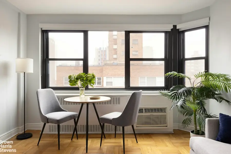 233 E 69th Street #17M, Manhattan, NY 10021 - #3