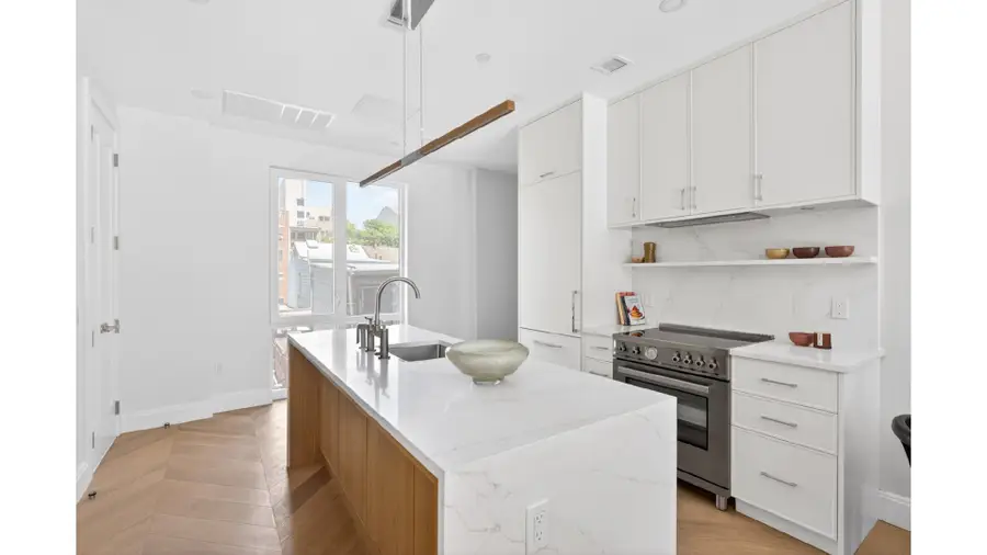 222 16th Street #4C, Brooklyn, NY 11215 - #2