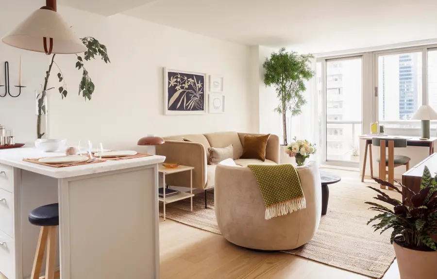 234 E 46th Street #1401, Manhattan, NY 10017 - #2
