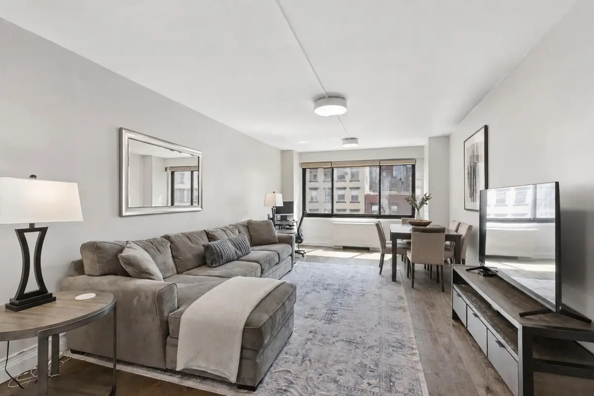 201 W 21st Street #5F, Manhattan, NY 10011 - #1