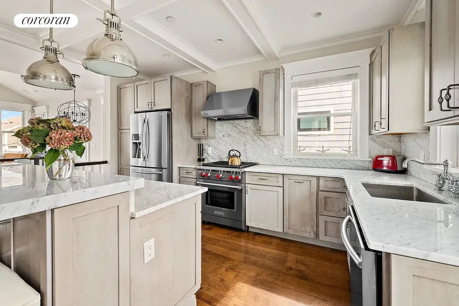 10 Chester Walk, Queens, NY 11697 - #3