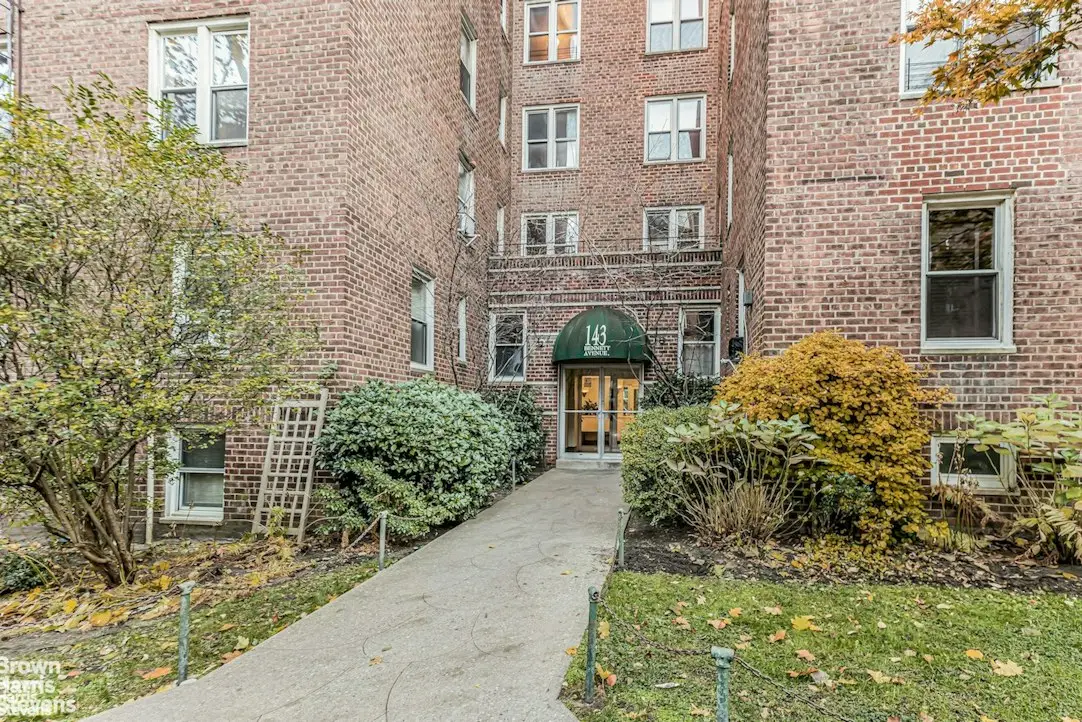 143 Bennett Avenue #5P, Manhattan, NY 10040 - #1