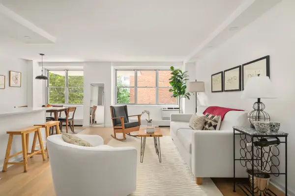 303 W 66th Street #1DE, Manhattan, NY 10069