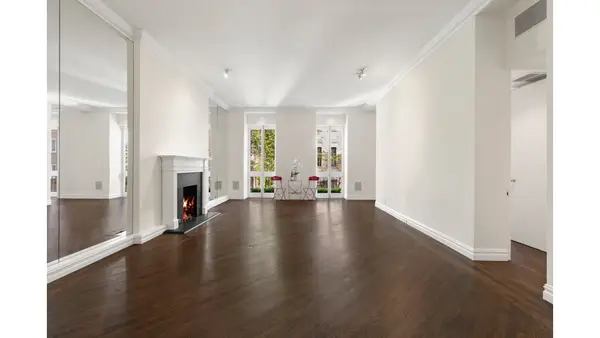 25 E 69th Street #4B, Manhattan, NY 10021