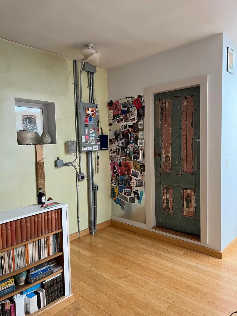 402 W 40th Street, New York, NY 10018 - #3