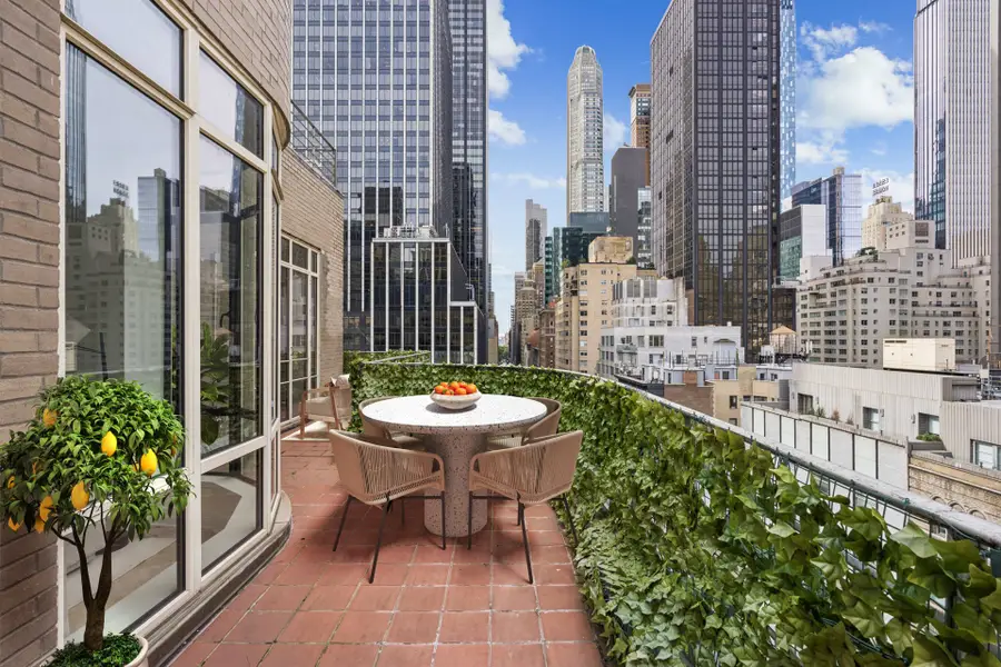 24 W 55th Street #PHC, Manhattan, NY 10019 - #3