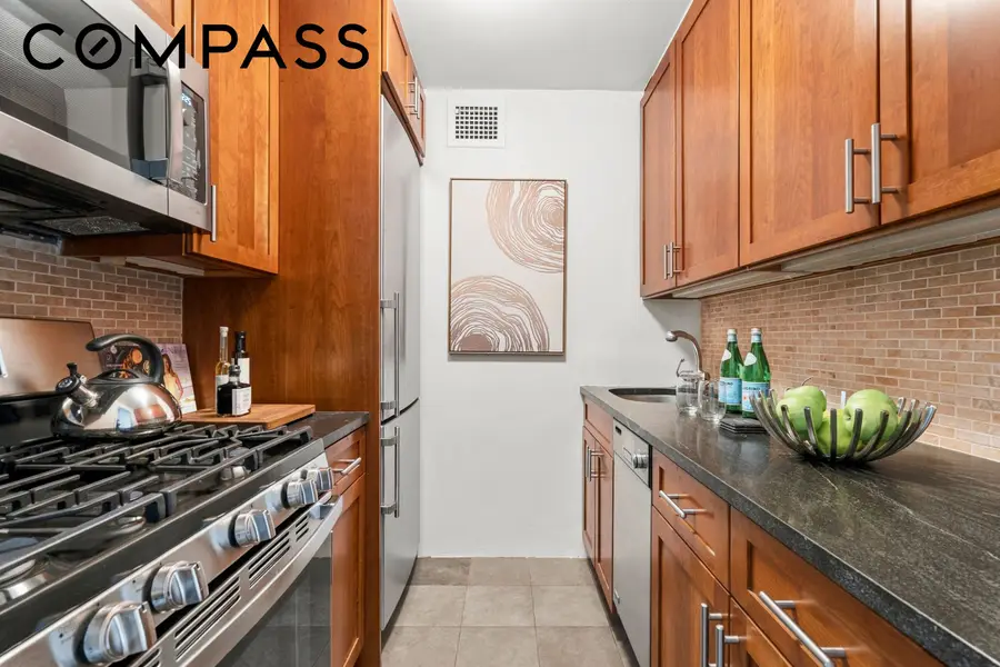 101 W 12th Street #12K, Manhattan, NY 10011 - #3