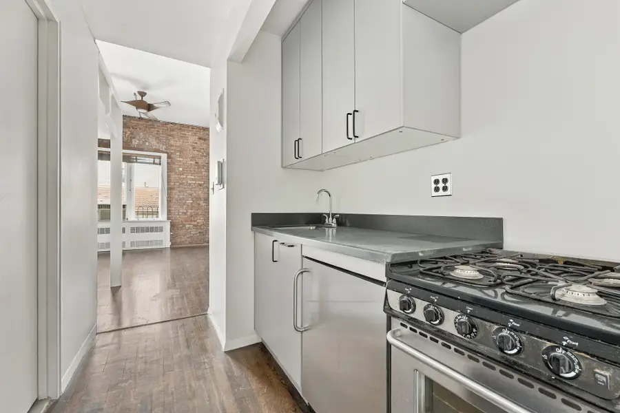 100 W 15th Street #5F, Manhattan, NY 10011 - #3