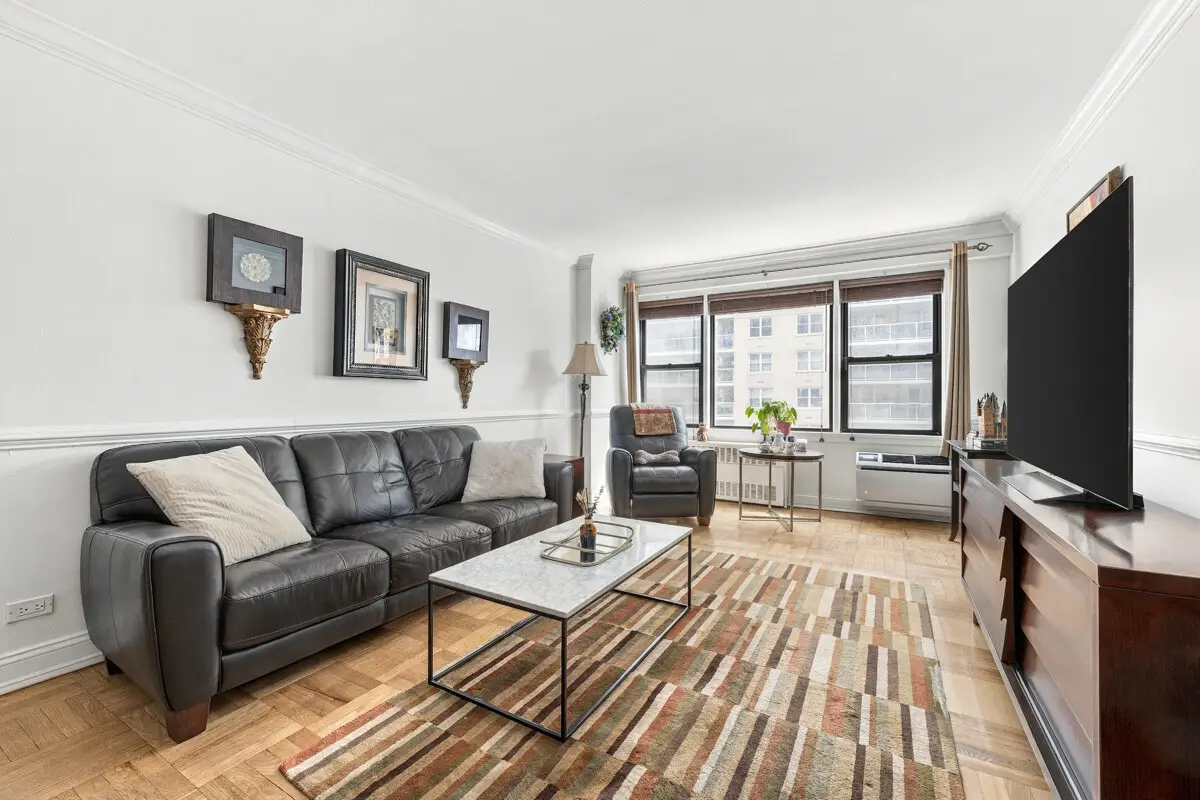 245 E 24th Street #8D, Manhattan, NY 10010 - #1