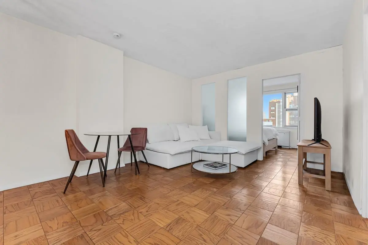 305 E 24th Street #10L, Manhattan, NY 10010 - #1