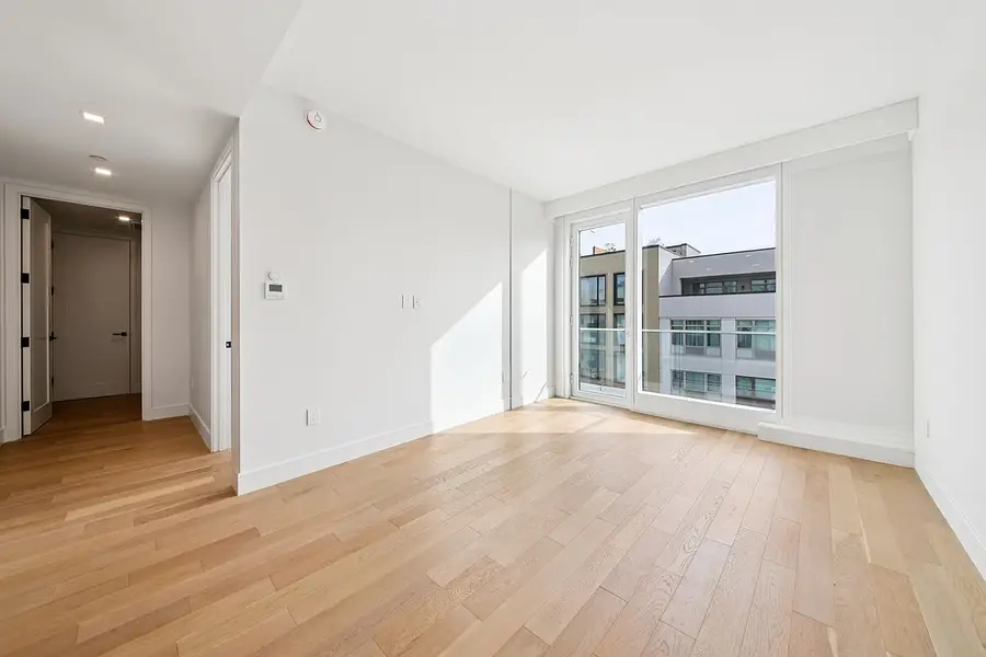 37-34 33rd Street #6-D, Queens, NY 11101 - #3