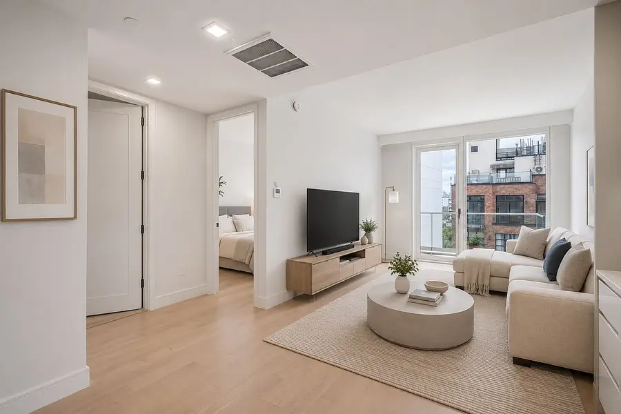 37-34 33rd Street #7-E, Queens, NY 11101 - #2