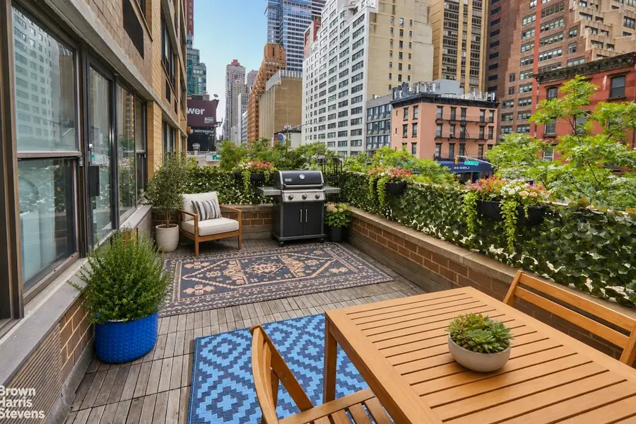 301 E 45th Street #2F, Manhattan, NY 10017 - #2