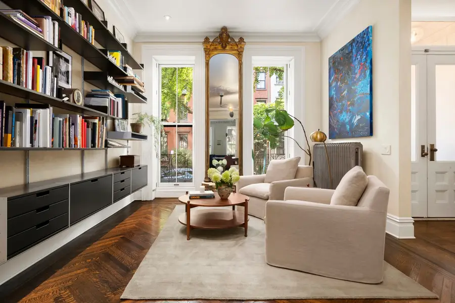 323 E 18th Street, New York, NY 10003 - #2