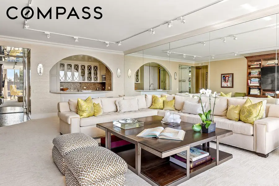 641 5th Avenue #38F, Manhattan, NY 10022 - #3
