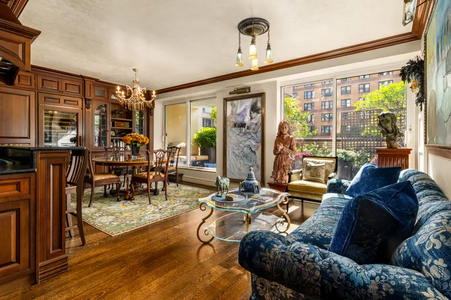 200 E 69th Street #4LM, Manhattan, NY 10021 - #2
