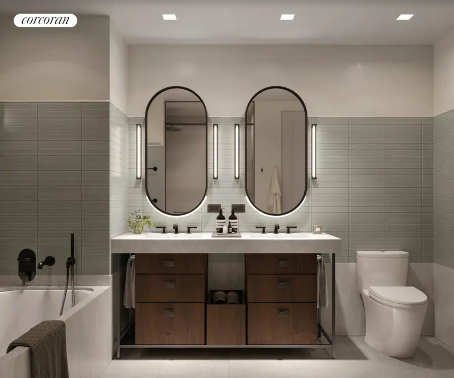 222 E Broadway #PHE, Manhattan, NY 10002 - #3