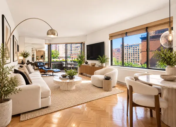 300 E 95th Street #5A, Manhattan, NY 10128