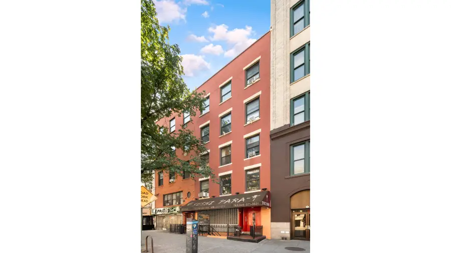 212 W 14th Street #BUILDING, Manhattan, NY 10011 - #2