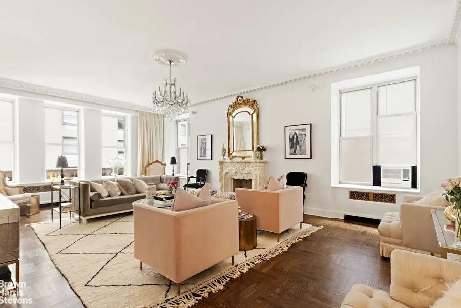 180 W 58th Street #5A, New York, NY 10019 - #2