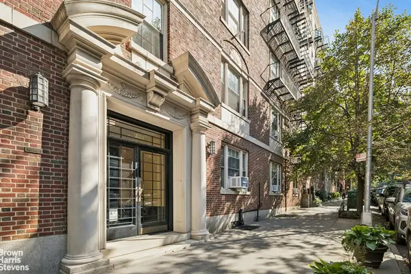 225 Lincoln Place #5H, Brooklyn, NY 11217