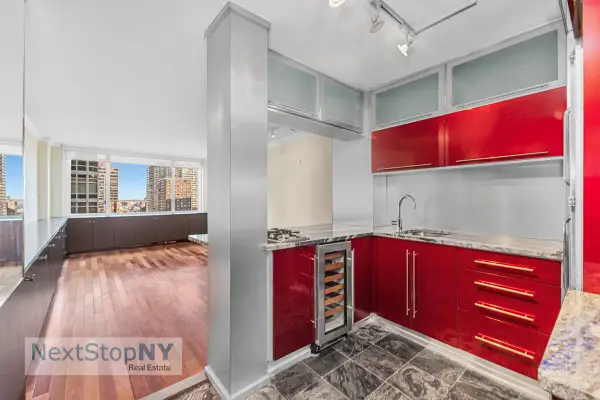 245 E 54th Street #24J, Manhattan, NY 10022