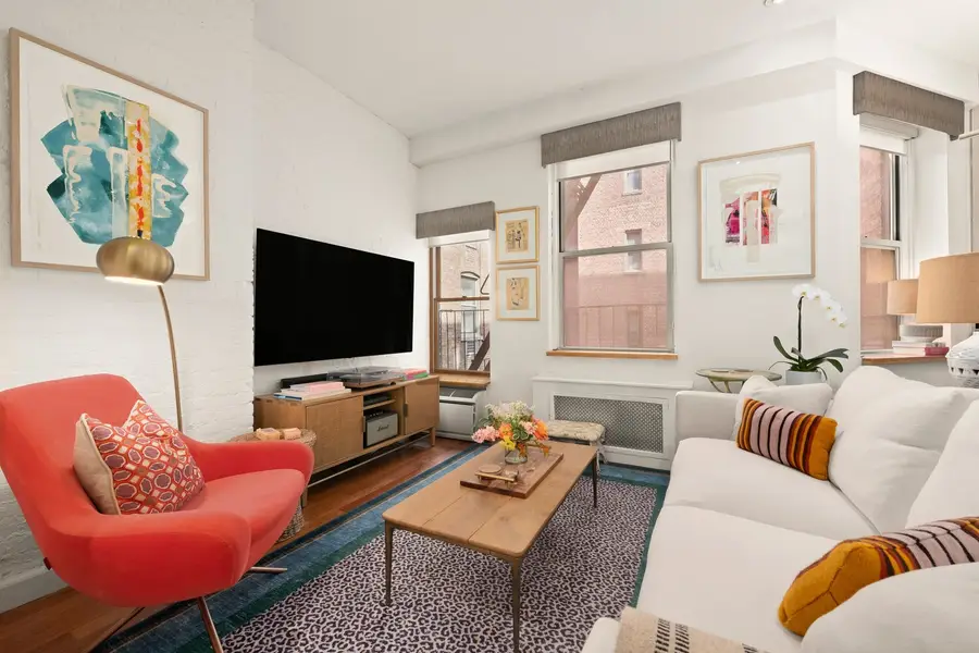 15 E 10th Street #4D, New York, NY 10003 - #2