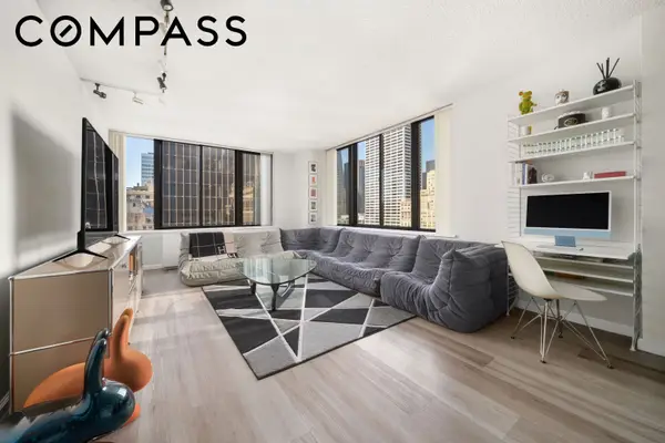 445 5th Avenue #21A, Manhattan, NY 10016