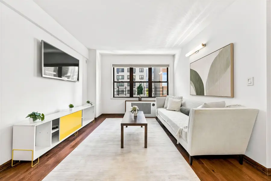 301 E 48th Street #10G, Manhattan, NY 10017 - #3