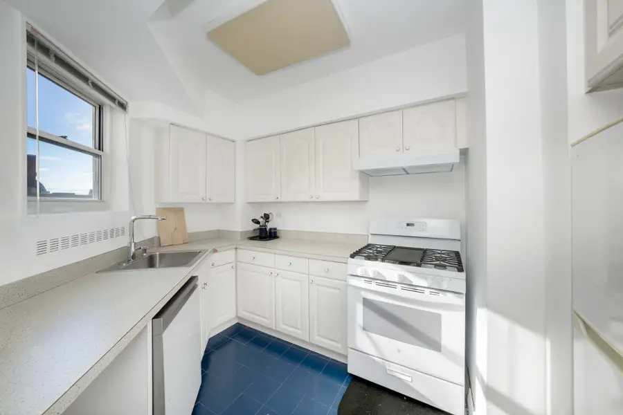 100 W 57th Street #21B, Manhattan, NY 10019 - #3