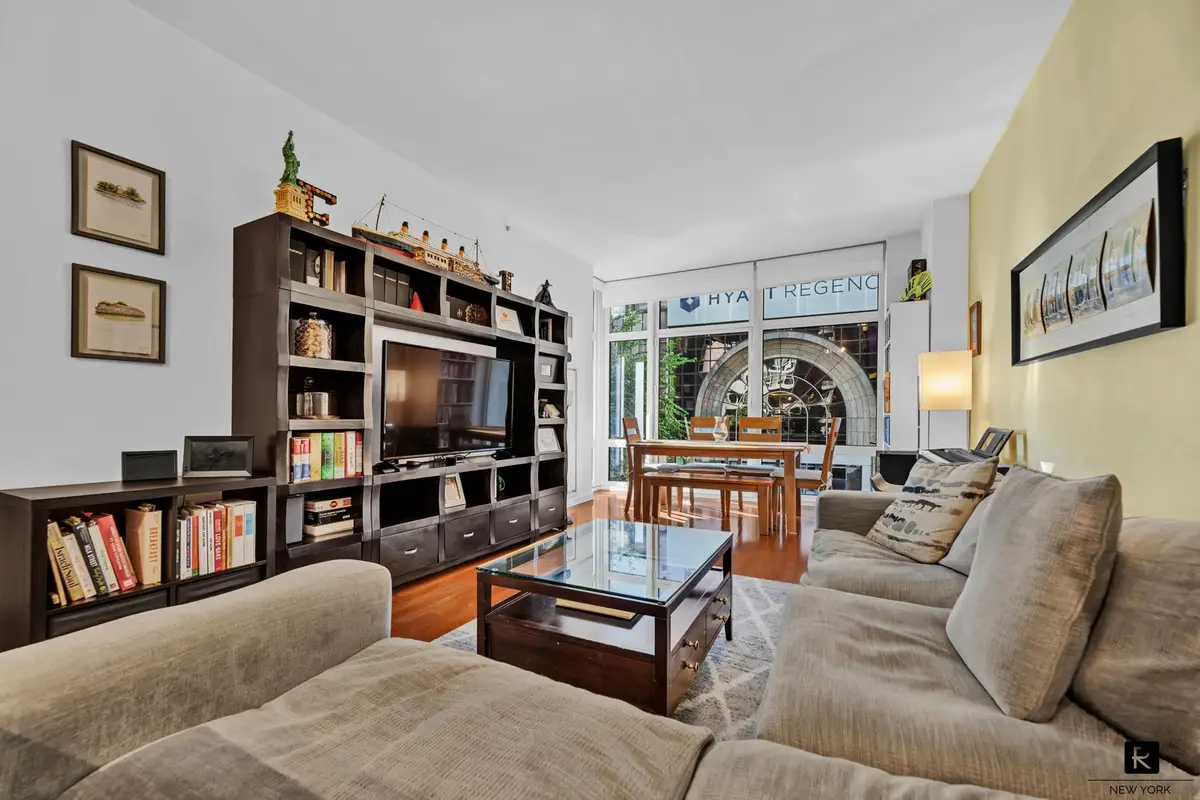 1600 Broadway #6-B, New York, NY 10019 - #1