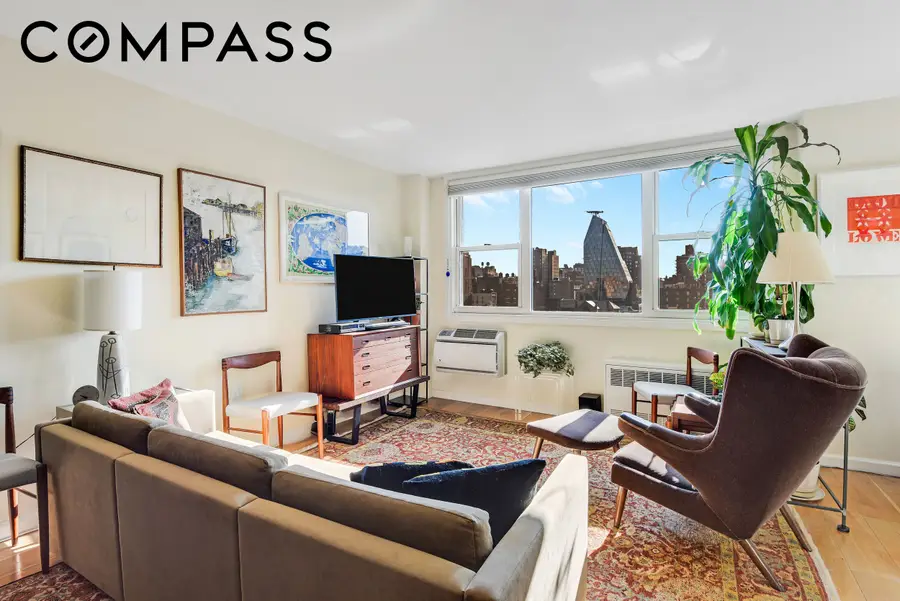 77 7th Avenue #16A, Manhattan, NY 10011 - #2
