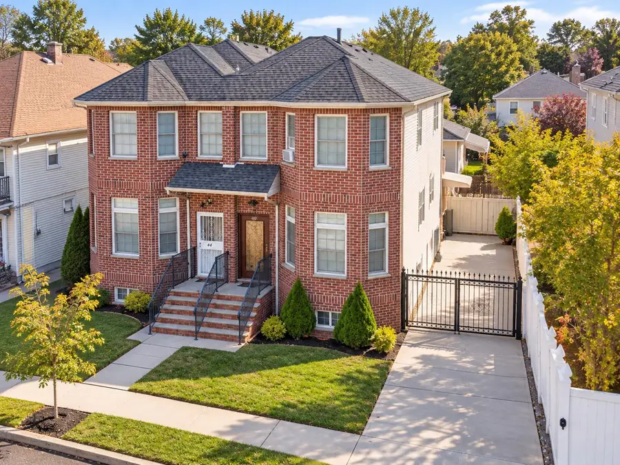 46 Mill Road, Staten Island, NY 10306 - #2