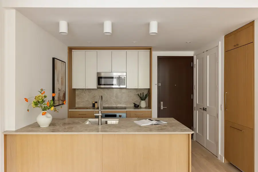 23 Ocean Parkway #2E, Brooklyn, NY 11218 - #3