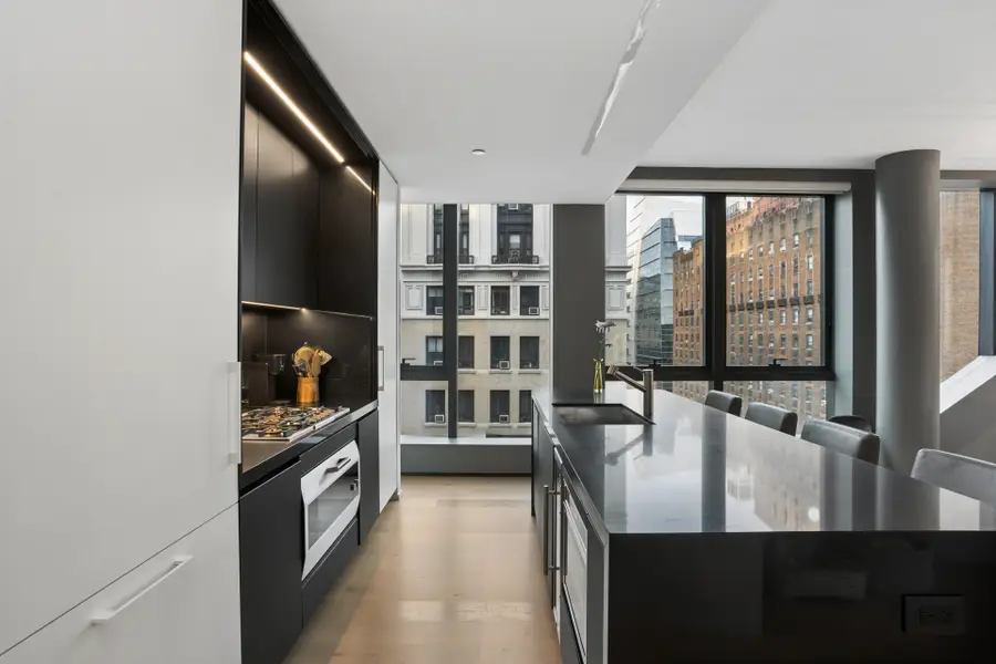 121 E 22nd Street #N1006, Manhattan, NY 10010 - #2